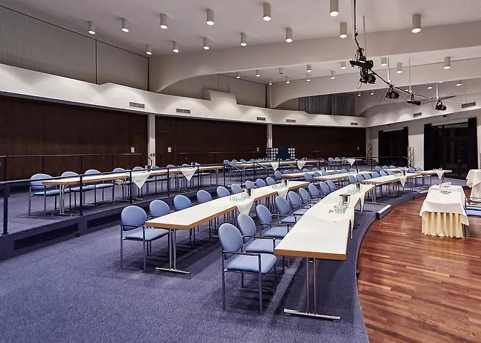 モーゼルパーク イベントリゾート 3*