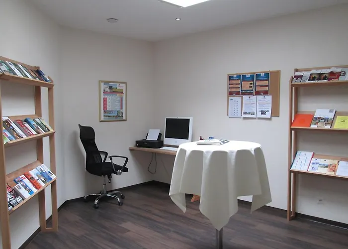 ホテル モーゼルパーク イベントリゾート 3*