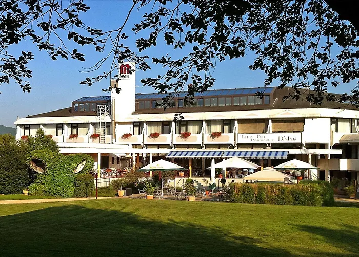 モーゼルパーク イベントリゾート ホテル 3*